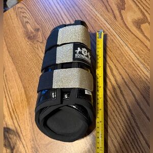 Equestroom gold sparkle splint boots horse